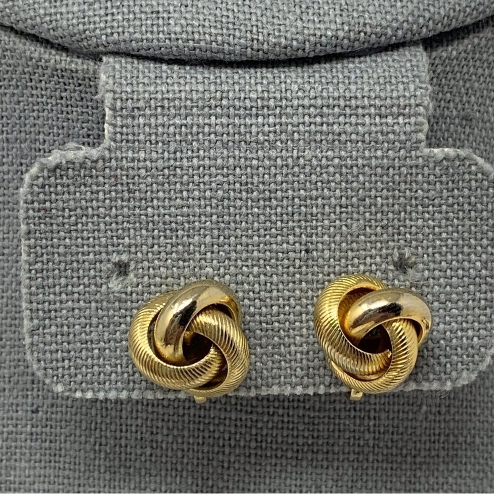 Vintage Gold Toned Knot Swirl Clip On Earrings